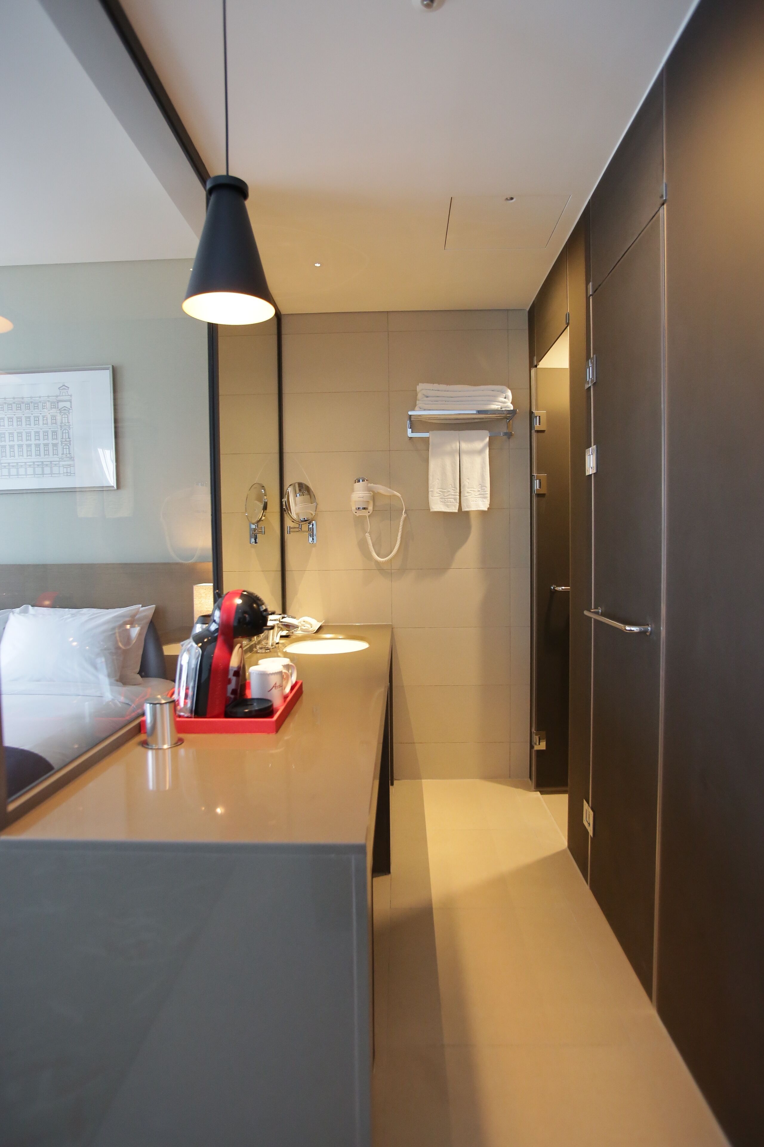 1 bedroom, premium bedding, down duvets, memory-foam beds