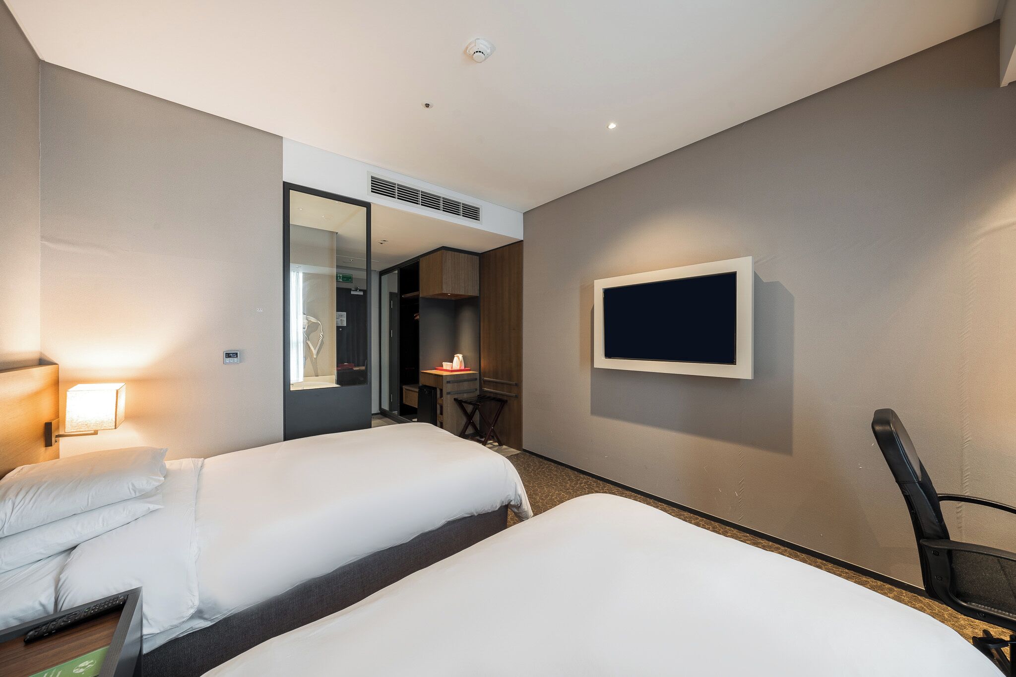 deluxe family city view | 1 bedroom, premium bedding, down duvets, memory-foam beds