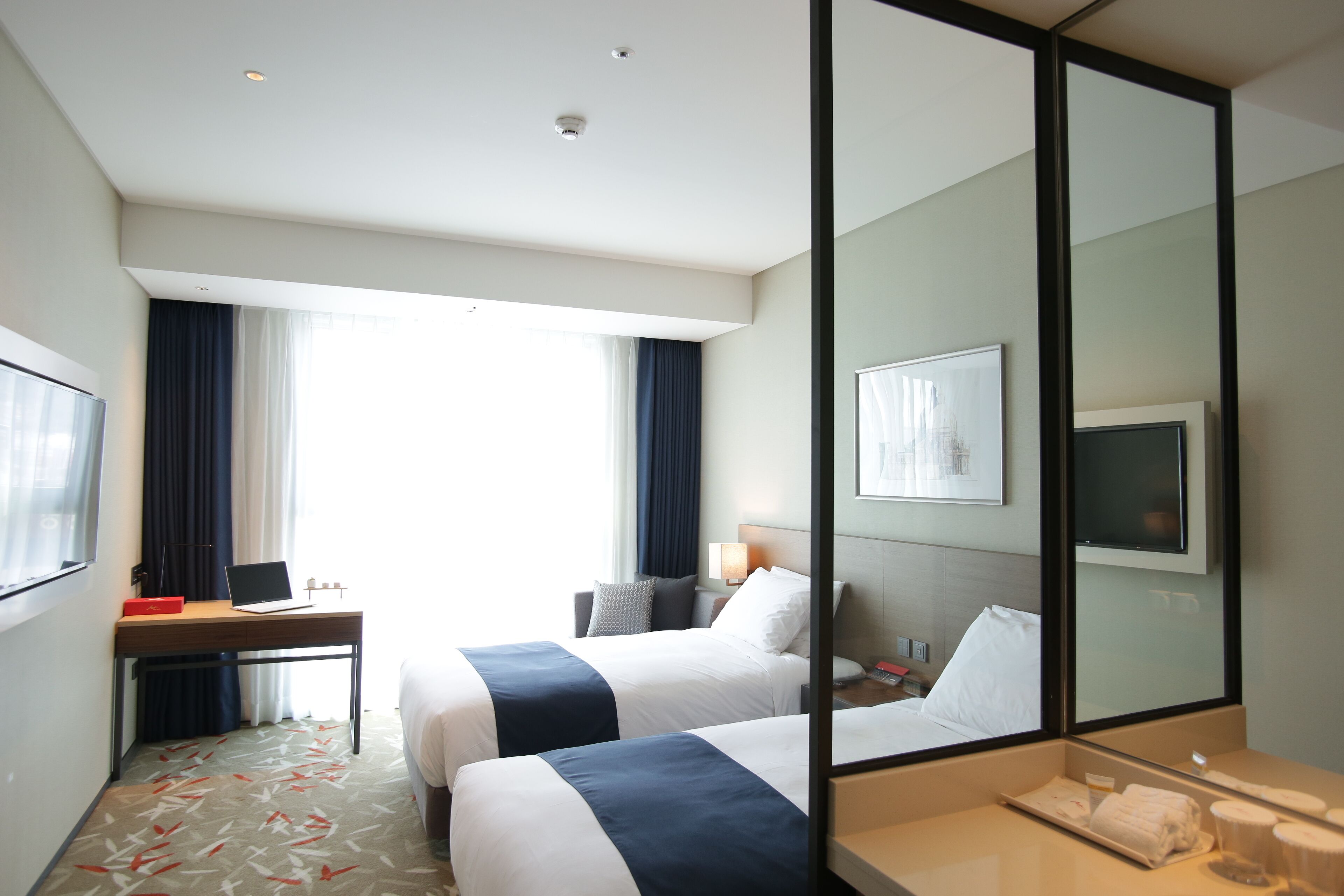 standard twin room, city view | 1 bedroom, premium bedding, down duvets, memory-foam beds