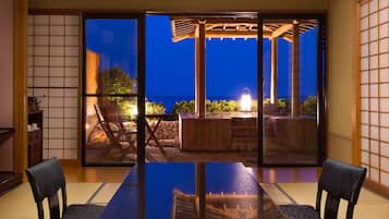 Room type not specified Guest room with open-air bath, Smoking | Minibar, in-room safe, desk, free WiFi