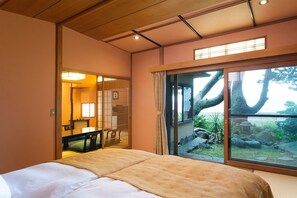 Japanese Style Room (Annex), Smoking | Minibar, in-room safe, desk, free WiFi - Tsuruya Kisshotei (Higashiizu)