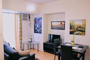 Living area - 1BR Condominium at Avida Towers Cebu IT Park (Cebu City)