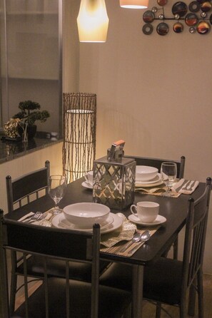 1 bedroom, premium bedding, desk, iron/ironing board - 1BR Condominium at Avida Towers Cebu IT Park (Cebu City)