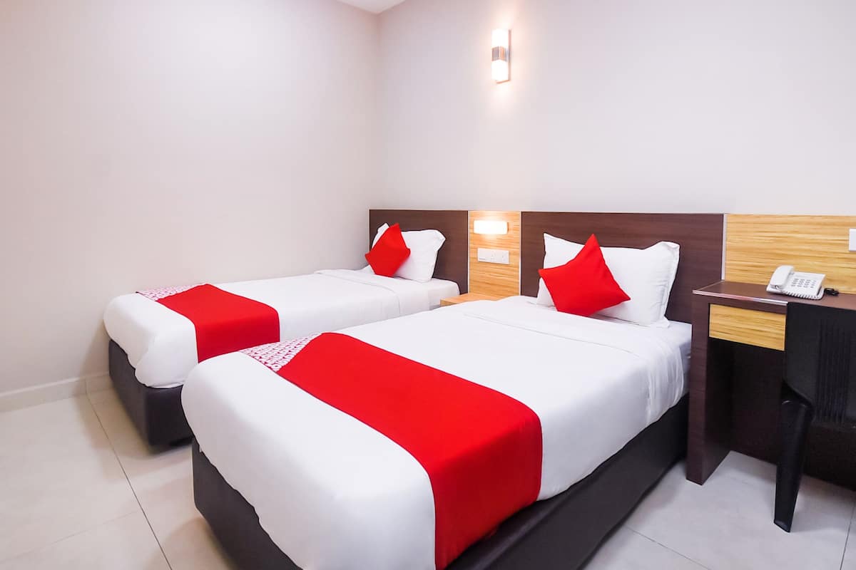 standard twin room, 2 single beds | desk, free wifi