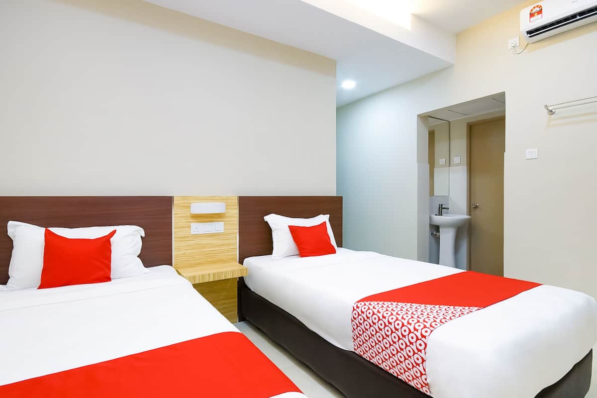 Phòng 2 giường đơn Deluxe, 2 giường đơn | Bàn, truy cập Internet không dây miễn phí