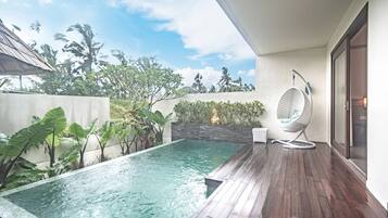 Vila Deluks, 1 kamar tidur, kolam renang pribadi | Brankas, meja kerja, kedap suara, dan setrika/meja setrika