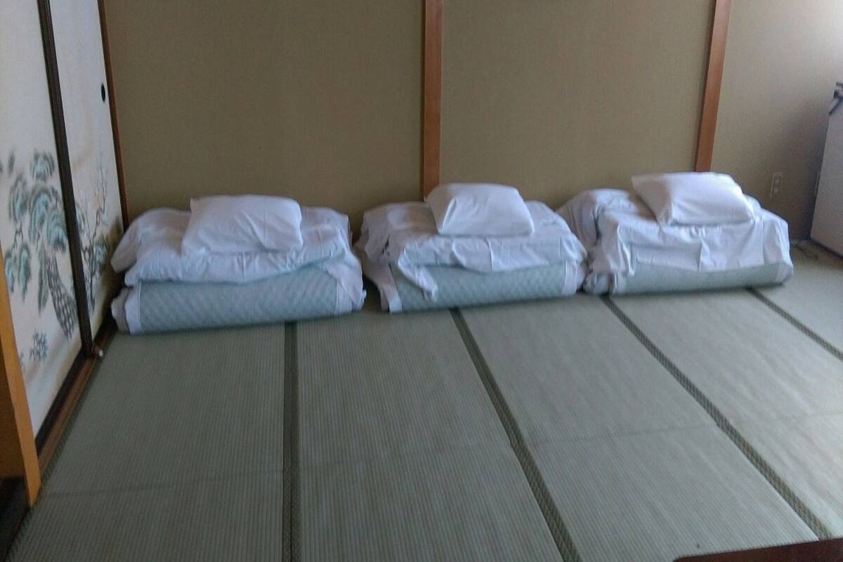 Traditional-Zimmer (Japanese Style, For 3 People) | Zimmersafe, kostenloses WLAN