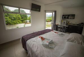 開放式客房, 1 張特大雙人床, 山景 | 客房景觀