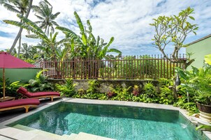 别墅, 1 间卧室, 花园景观 (Pool) | 客房景观