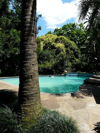 ์ผ์ธ ์์์ฅ, ์์์ฅ ํ๋ผ์, ์ผ๊ด์ ์์