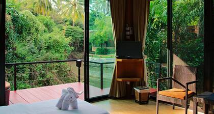 The Grace Amphawa Resort