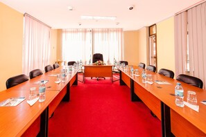 Meeting facility - New Safari Hotel (Arusha)