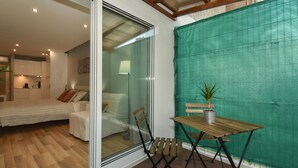 Comfort Studio Suite, Terrace (2) | Terrace/patio - Live Porto & Douro - Ponte D. Luís (Vila Nova de Gaia)