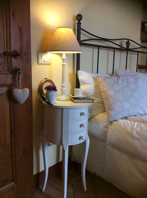 Premium bedding, desk, cots/infant beds, free WiFi - B&B La Casa del Frate (Castiglion Fiorentino)
