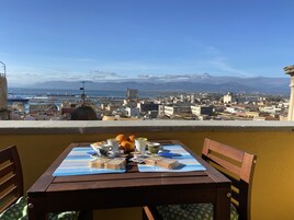 Superior Suite, 1 Queen Bed with Sofa bed, Sea View | Terrace/patio