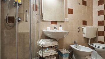 Deluxe-Studio | Badezimmer