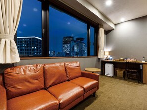 Economy Twin kamer, niet-roken | Bedden met traagschuimmatrassen, een kluis op de kamer