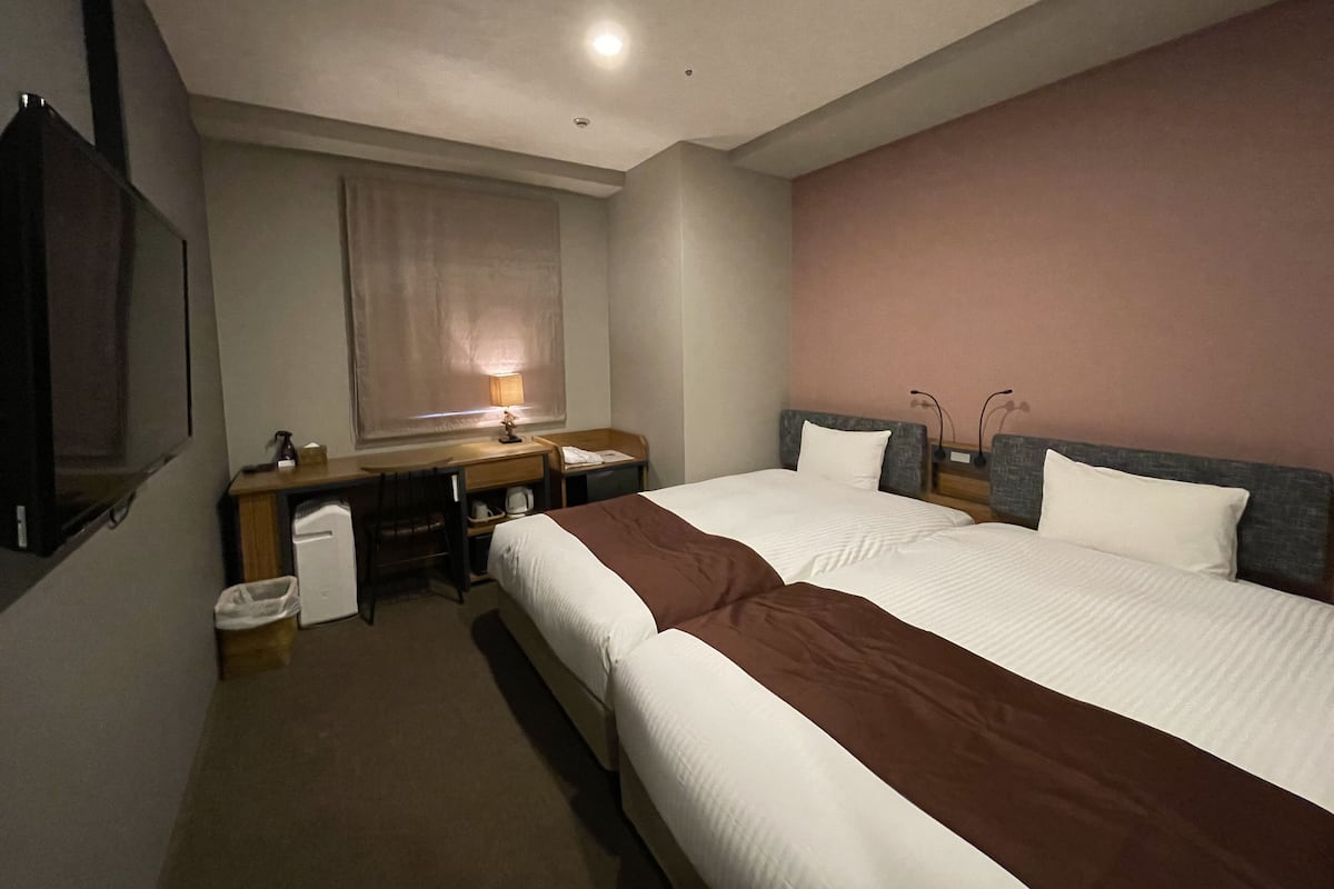 Economy Twin Room, Non Smoking
