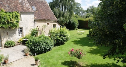 Le Manoir de La PataudiĂšre B&B