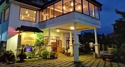 Spring Lodge Inle