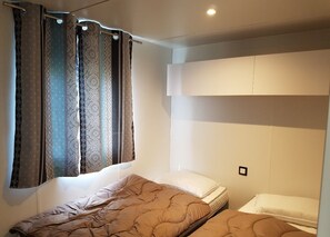 遮光窗簾/窗簾、免費 Wi-Fi