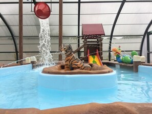 Piscine couverte
