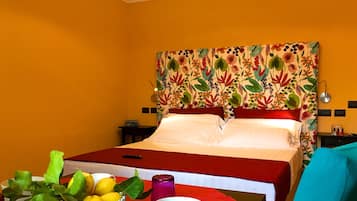 Comfort-Vierbettzimmer, 2 Schlafzimmer, Verbindungszimmer | Hochwertige Bettwaren, Minibar, Zimmersafe, Schreibtisch