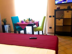 Biancheria da letto di alta qualità, minibar, una cassaforte in camera