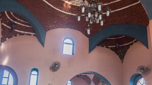 Family dining - Bedouin Castle (Al Bawiti)