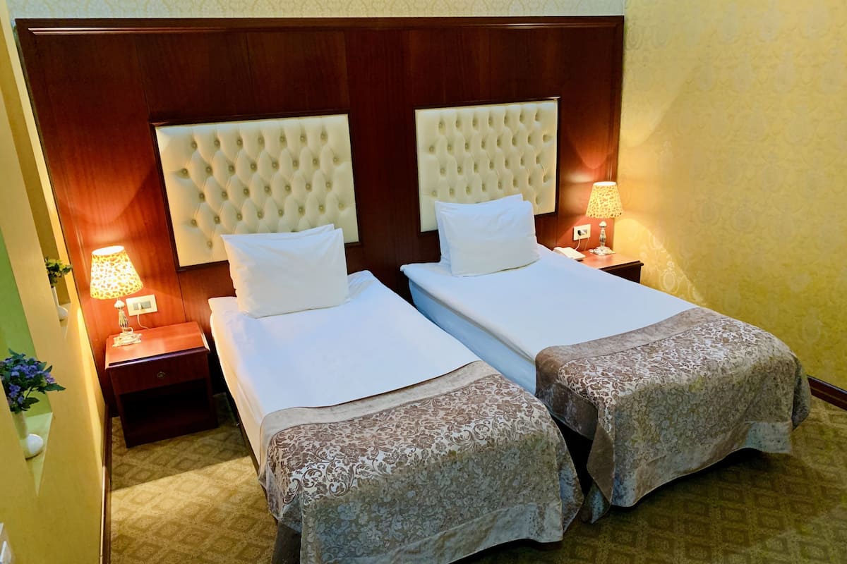 Ropa de cama de alta calidad y minibar