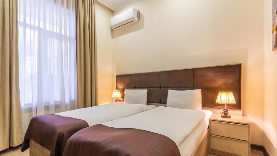 Deluxe Boutique Hotel