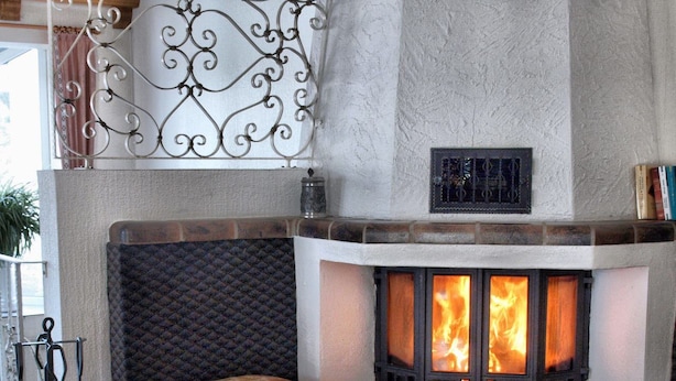 Fireplace - Hotel Pension Ursula (Bad Sachsa)