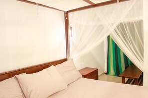 Standardværelse med 2 enkeltsenge | 1 soveværelse, premium-sengetøj, skrivebord, gratis Wi-Fi