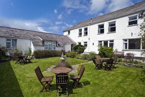 Garden - Green Door - Rashleigh (Port Isaac)