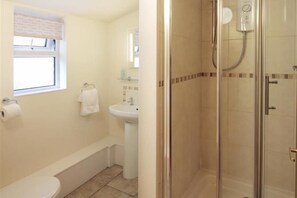 Cottage, 3 Bedrooms, Sea View | Bathroom