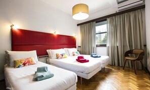 Comfort-Apartment, 5 Schlafzimmer, Balkon, Stadtblick | 5 Schlafzimmer, Bettwäsche aus ägyptischer Baumwolle