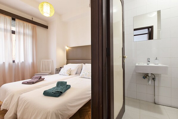 5 habitaciones y sábanas de algodón egipcio