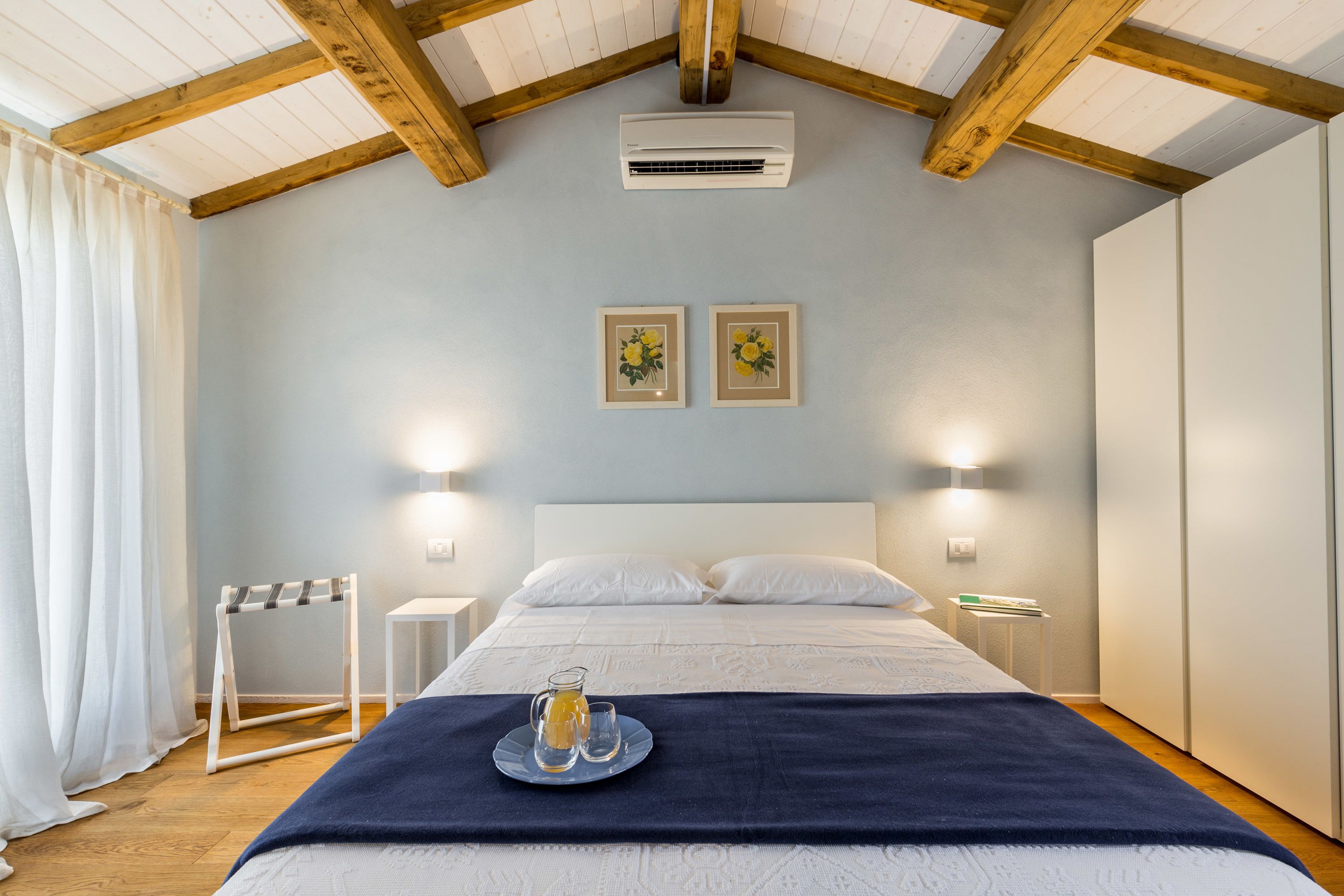 Photo - Tenuta Petra Bianca