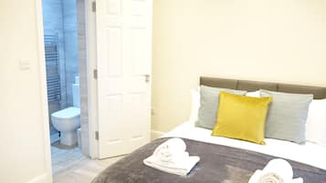 Deluxe Triple Room (Room 6)