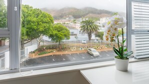 Unclassified image, 2 of 14, button - Montclair Suite 1 (Cape Town)