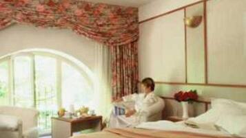 In-room safe, individually decorated, individually furnished