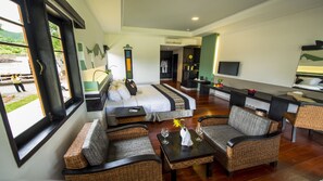 Deluxe-Zimmer (Amazing) | Minibar, Schreibtisch, Zustellbetten, kostenloses WLAN