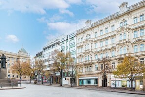 Front of property - Hapimag Resort Prague (Prague)