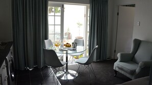 Spiseområde på rommet