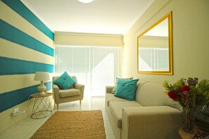 Appartamento Comfort, 1 camera da letto, balcone | Soggiorno | TV a schermo piatto