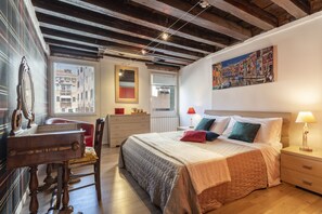 2 habitaciones, tabla de planchar con plancha y wifi gratis 