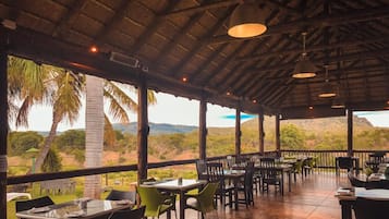 Lunch and dinner served, local and international cuisine