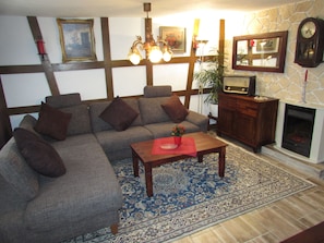 House, 3 Bedrooms, Lanai (incl. end cleaning fee €50) | Living area