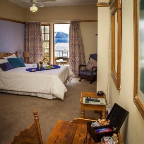 In-room safe, free WiFi
