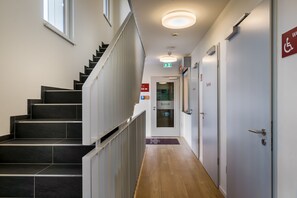 Pintu masuk interior